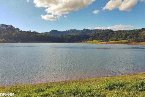 Terreno pé na água 5.000m