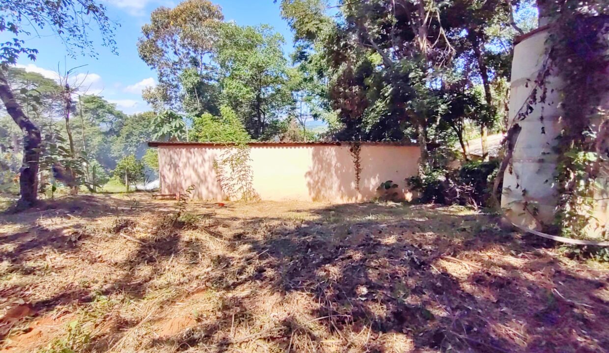 Terreno a venda represa jaguari Joanópolis SP pé na água acesso direto a água (4)