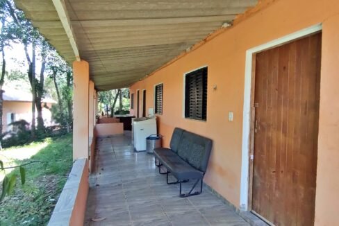 Terreno pé na água 1.524m²