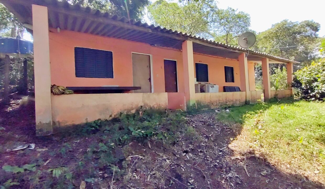 Terreno a venda represa jaguari Joanópolis SP pé na água acesso direto a água (9)